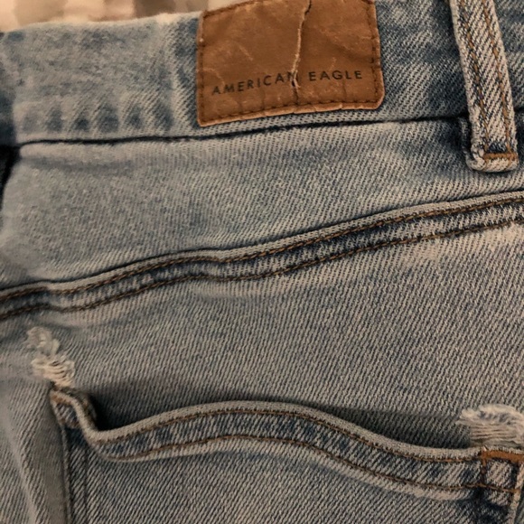 Curvy A&E mom jeans - Picture 4 of 8